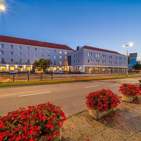 קושאלין Hotel Gromada Arka Lux מראה חיצוני תמונה