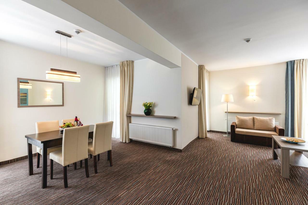 קושאלין Hotel Gromada Arka Lux מראה חיצוני תמונה